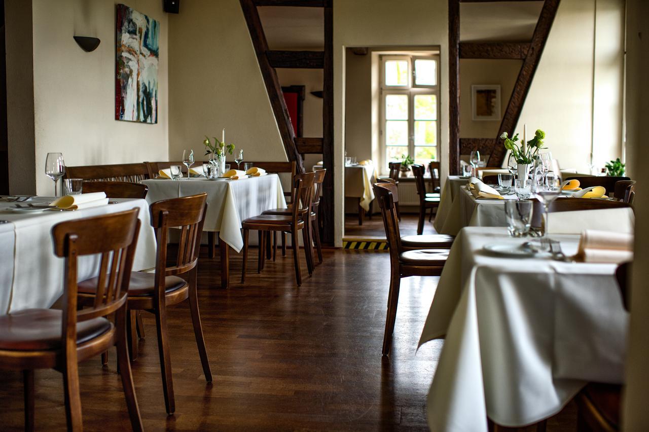 Landhotel Schloss Soergenloch Bagian luar foto